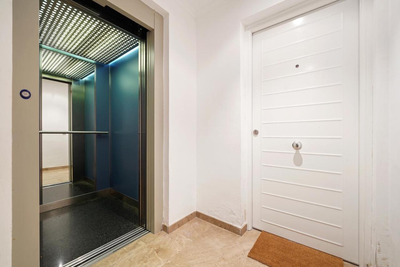Hauzify I Apartament Mediterrani Miami Playa Ngoại thất bức ảnh