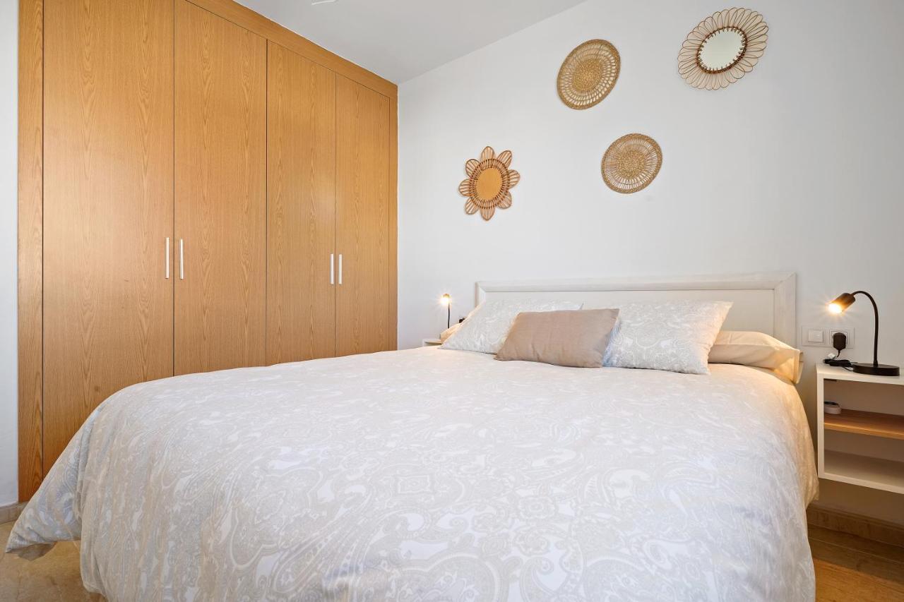 Hauzify I Apartament Mediterrani Miami Playa Ngoại thất bức ảnh